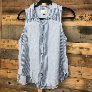 Universal Thread  sleeveless top L